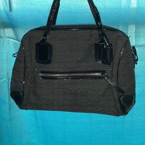Vintage coach bag with purple insides fabric